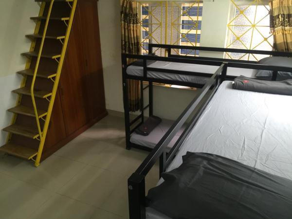 Meow Hostel Hanoi Buitenkant foto