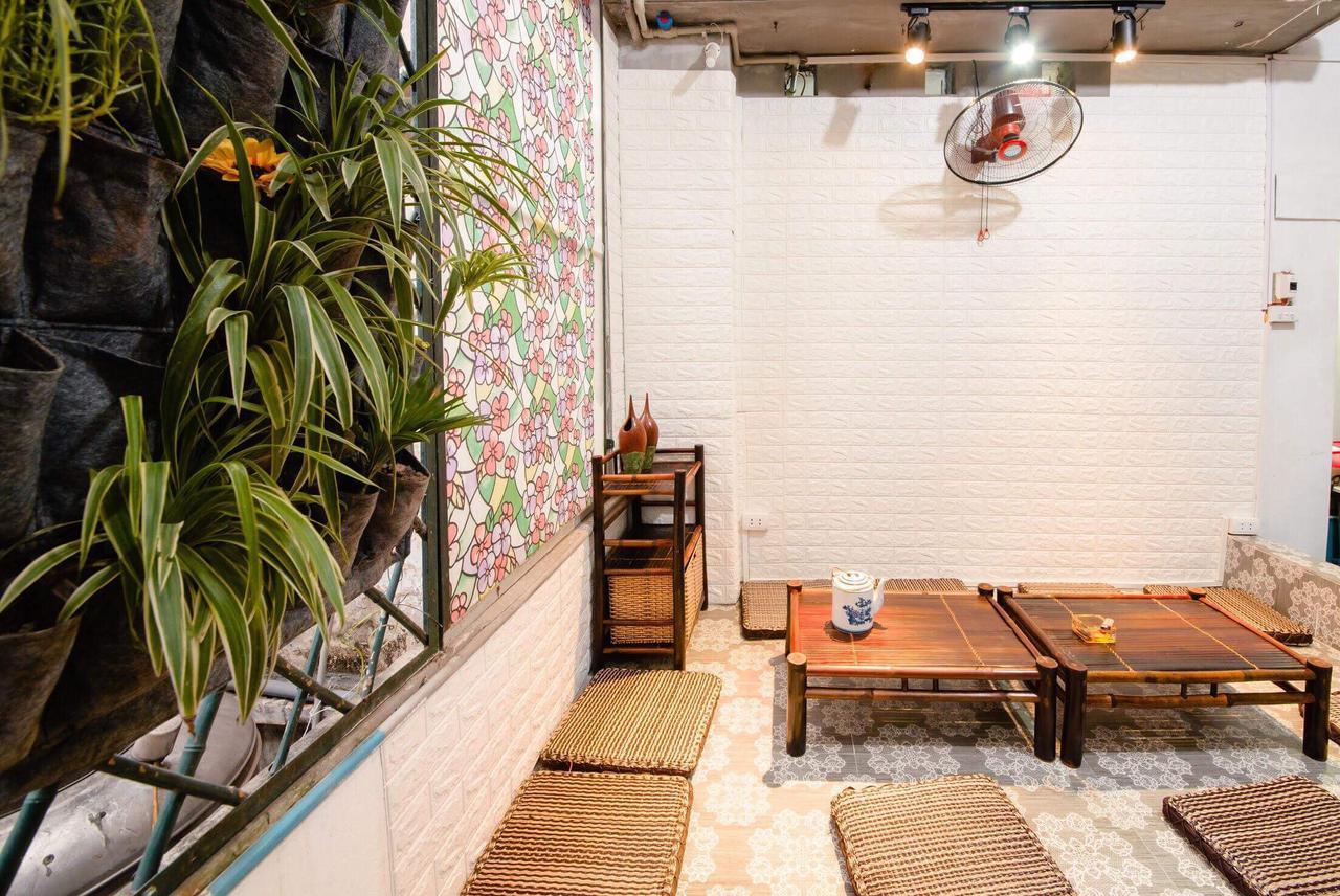 Meow Hostel Hanoi Buitenkant foto